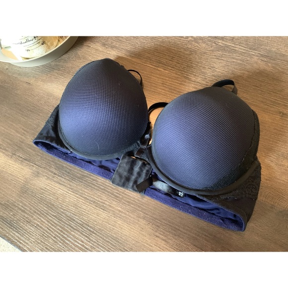 Torrid Black & Blue Strappy Mesh Cage Bra 40DD (E) - Picture 2 of 16